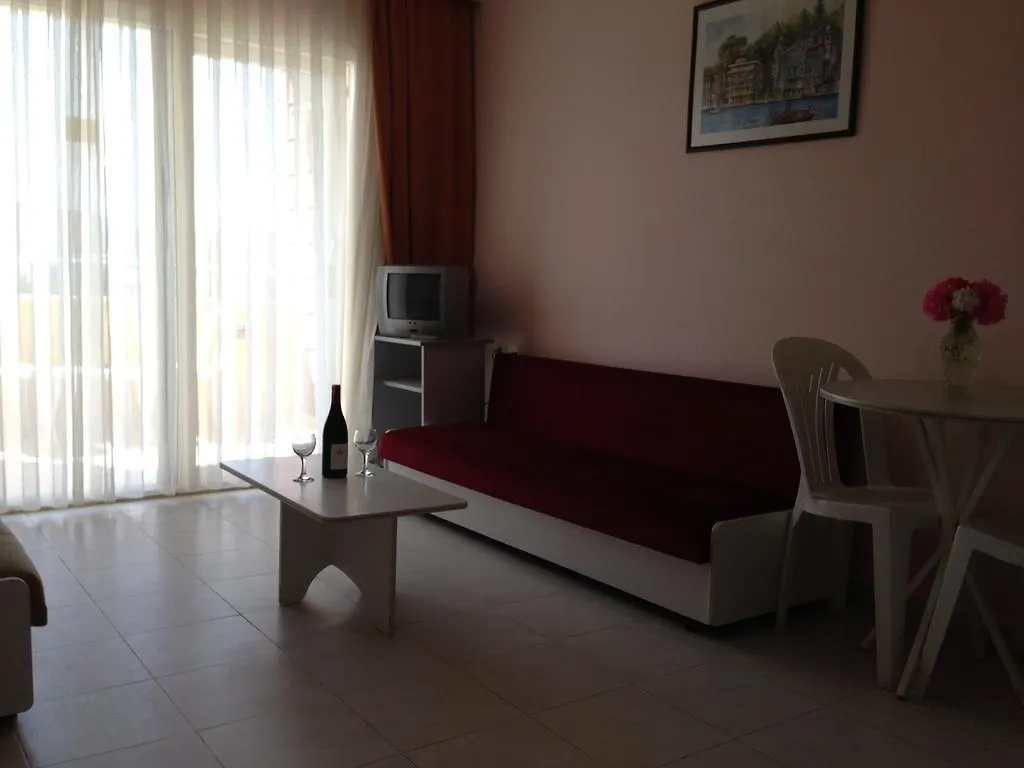 Aparthotel Golden Moon Apart Hotel Kusadasi